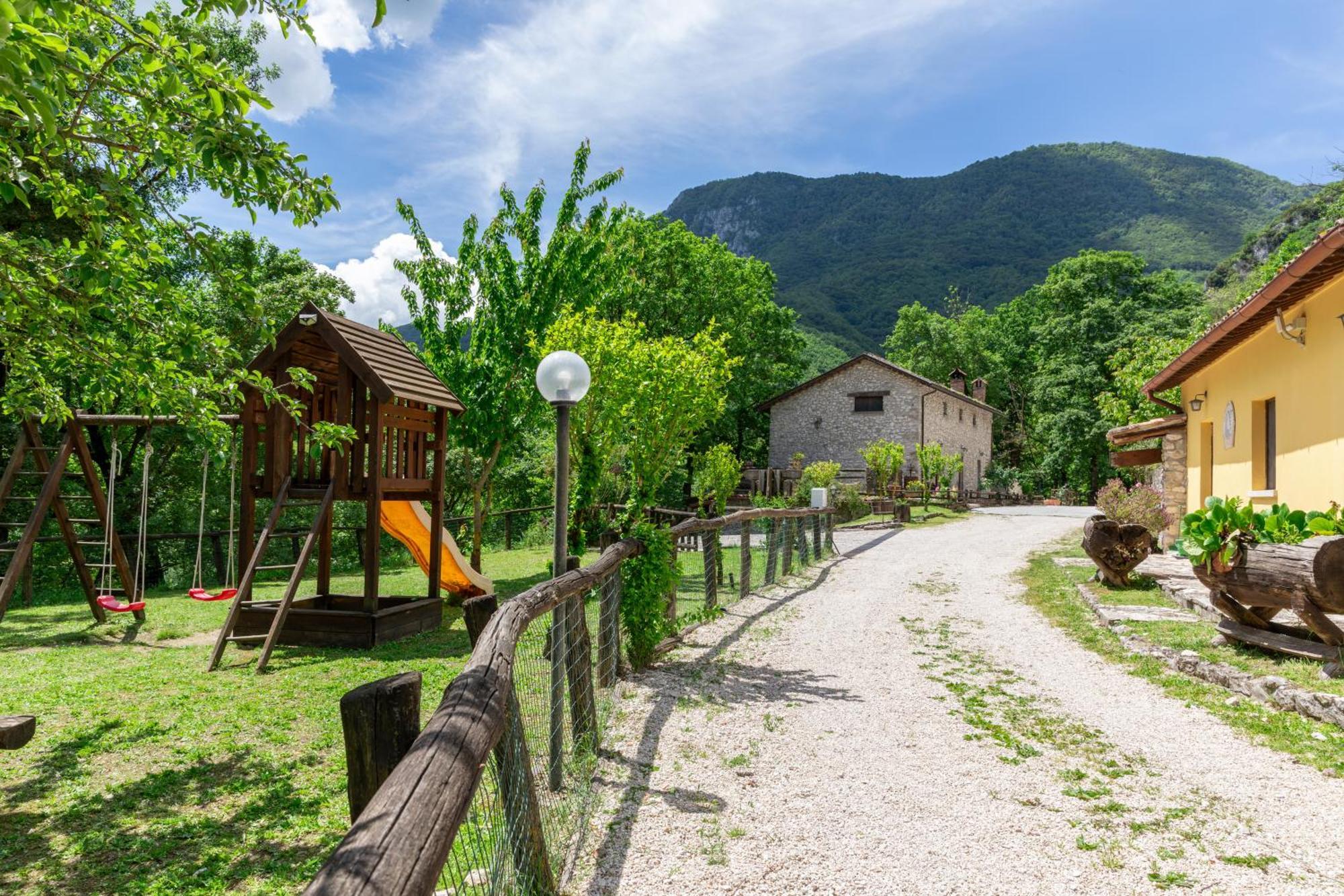 Agriturismo La Ferrera Varco Sabino 외부 사진